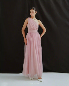One-shoulder tulle maxi dresses romantic and flying with a detachable belt - D1570 - POXI